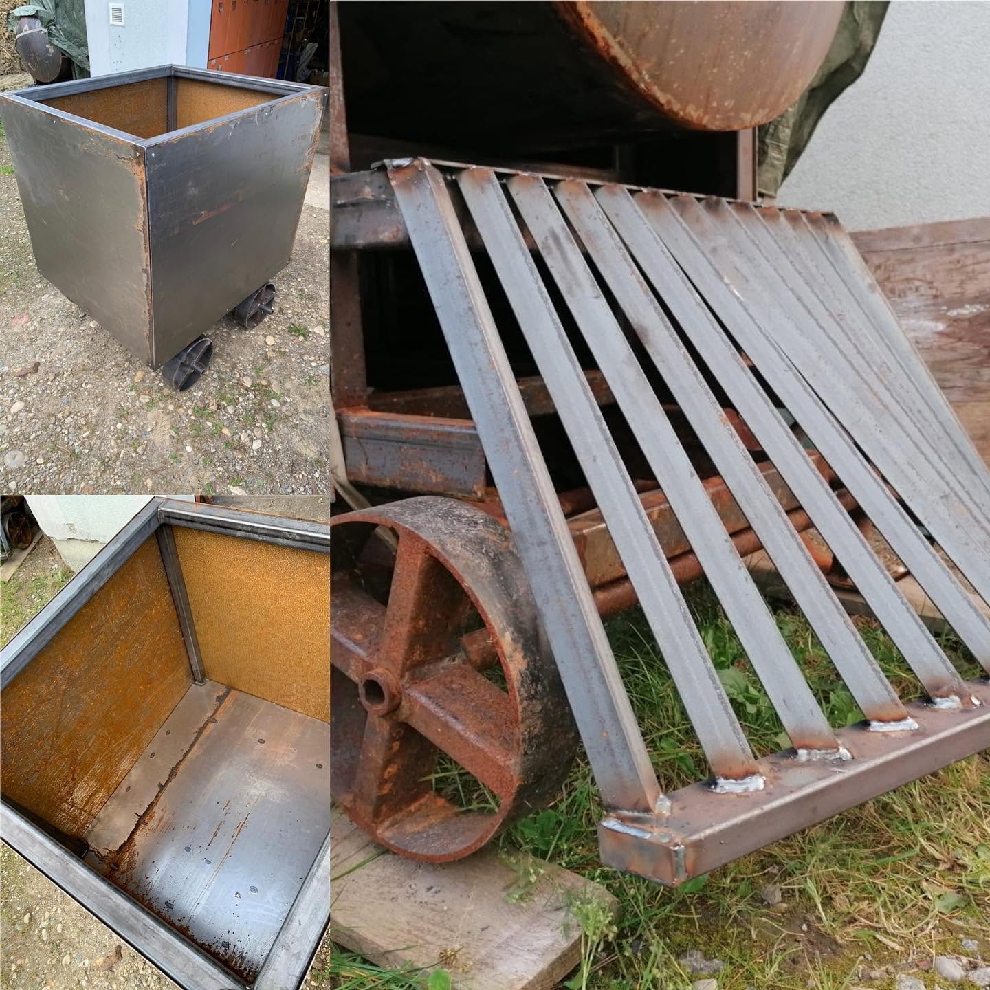 Bahnräumer und Brennholzwaggon